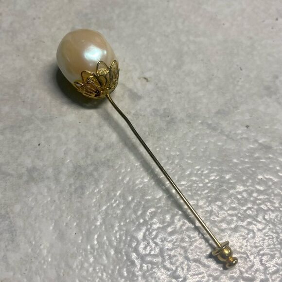 Vintage Pearl & Crystal Hat Pin - Picture 1 of 3